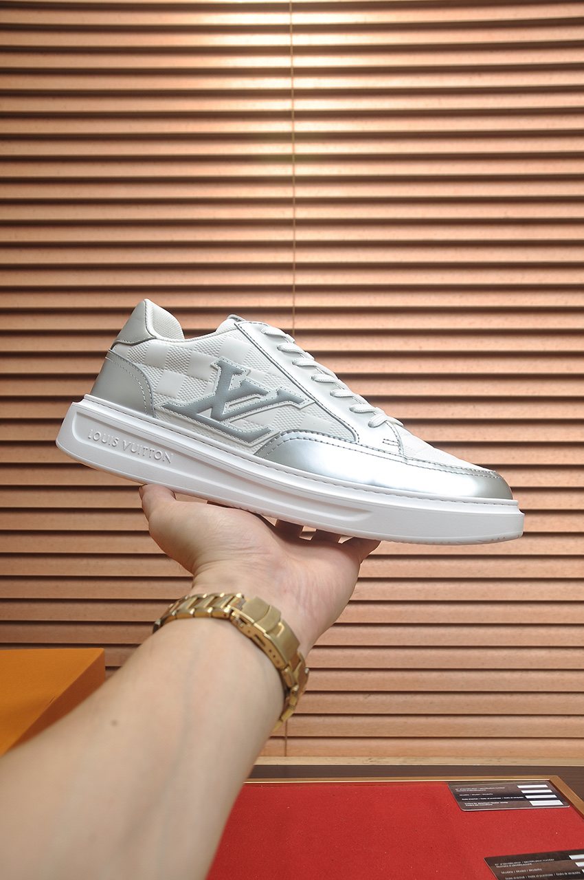 Louis Vuitton Paneled Low-Top Sneakers