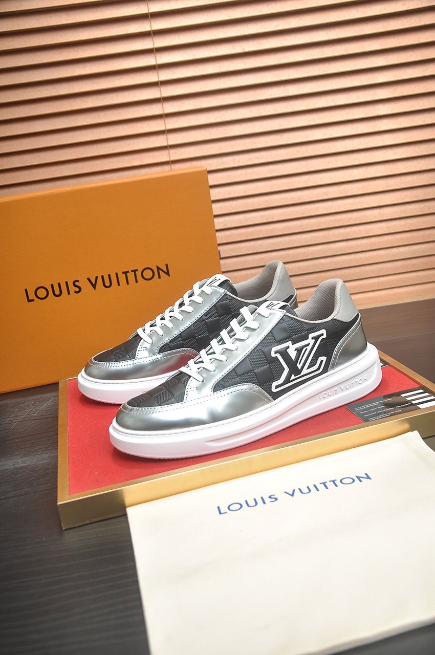 Louis Vuitton Paneled Low-Top Sneakers