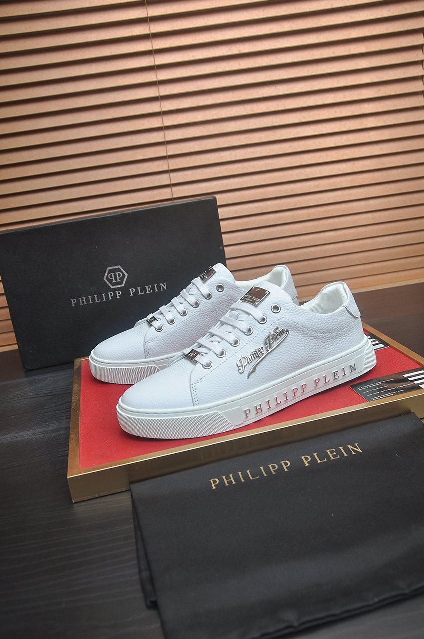Philipp Plein Low-Top Lace-Up Sneakers